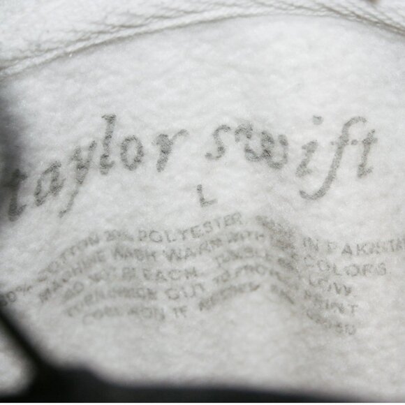 Taylor Swift - Folklore Grey Ombre Hoodie Sweatshirt Size Large - Picture 5 of 5